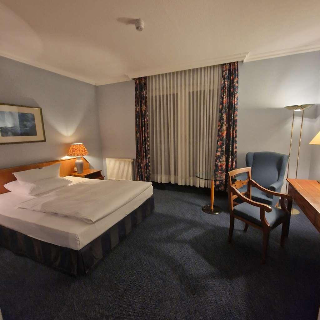 Hotel Ratswaage Magdeburg Phòng bức ảnh